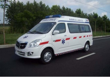 左贡县救护车租赁
