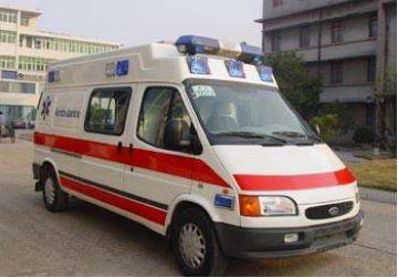 左贡县救护车租赁